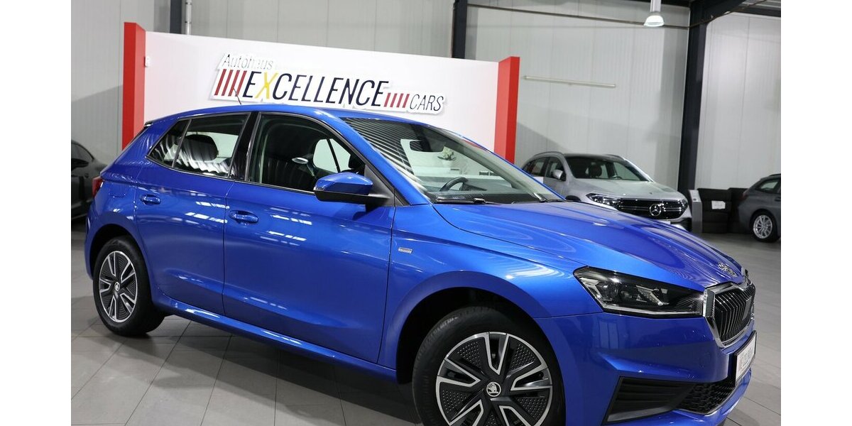 Skoda Fabia 1.0 TOUR RACE BLUE / LED / GROßES-DISPLAY 55.000 km 13.777 &euro; Hamm 59077