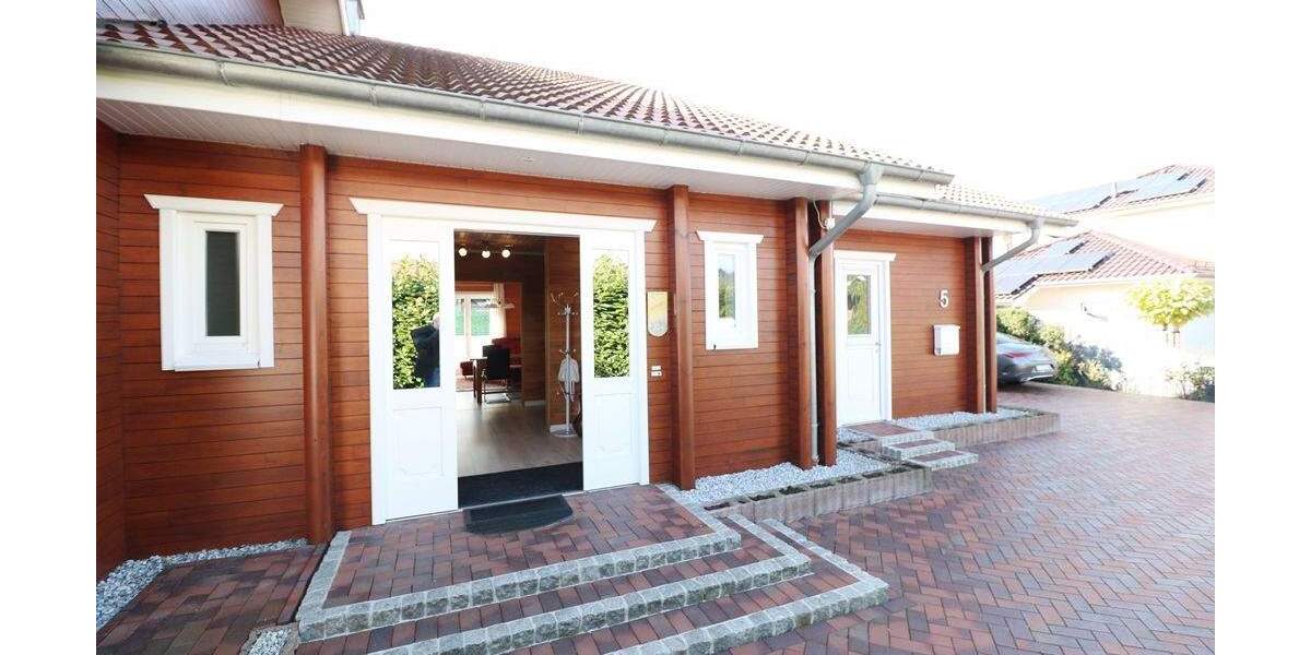 Bungalow Molbergen - 4 Zimmer, 140 m&sup2;, 355.000&euro; | Angebot:25775731