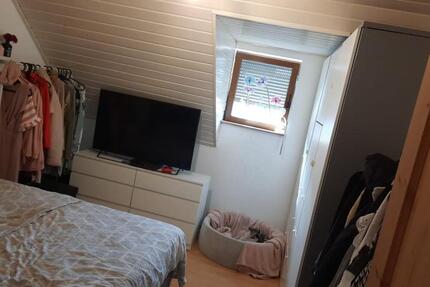 Schöne 3 Zimmer DG Wohnung 3 zimmer