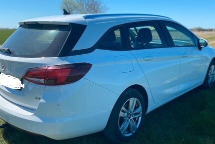 Opel Astra 134.000 km 5.100 &euro; Rubkow 17390