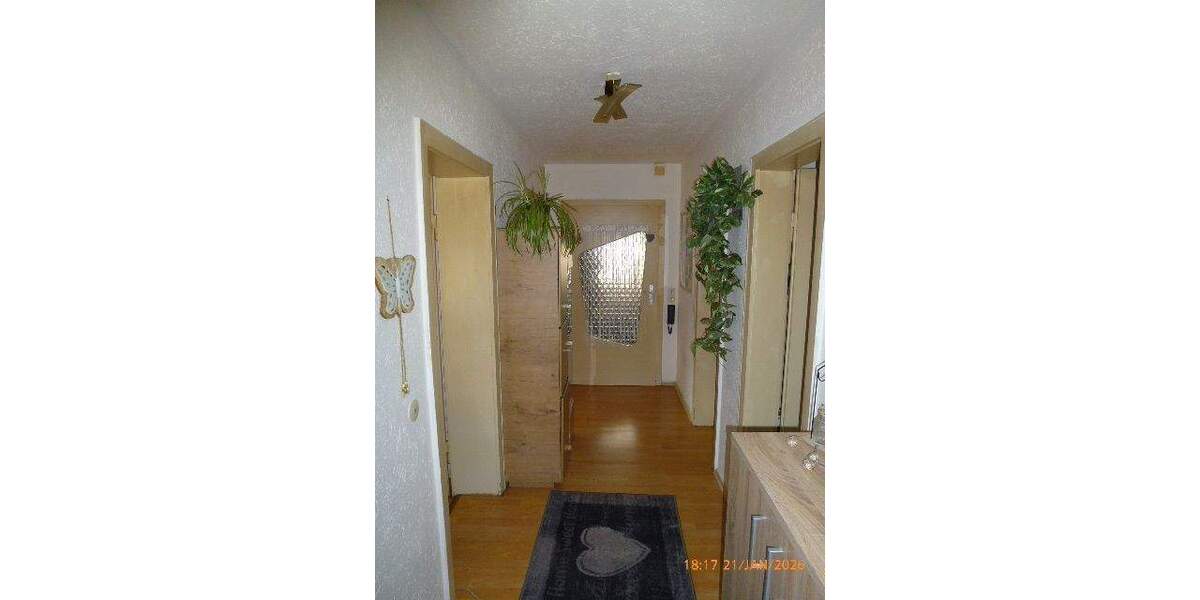 Etagenwohnung Neufahrn in Niederbayern Neufahrn - 3 Zimmer, 72 m&sup2;, 155.000&euro; | Angebot:25739949