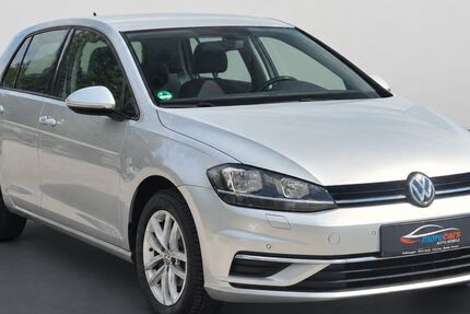 VW Golf 40.000 km 12.950 &euro; Hanau 63452