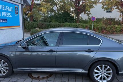 VW Passat 155.000 km 16.100 &euro; München 81475