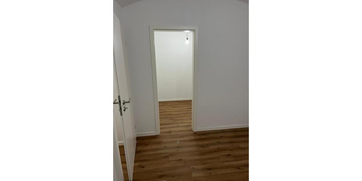 Etagenwohnung Wiesbaden Schierstein - 2 Zimmer, 64 m&sup2;, 1.140&euro; | Angebot:26661982