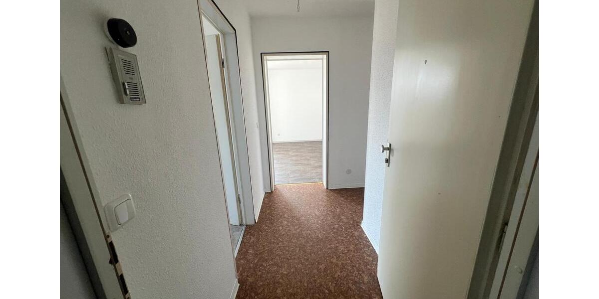 Erdgeschoßwohnung Wunsiedel - 3 Zimmer, 73 m&sup2;, 500&euro; | Angebot:25378290