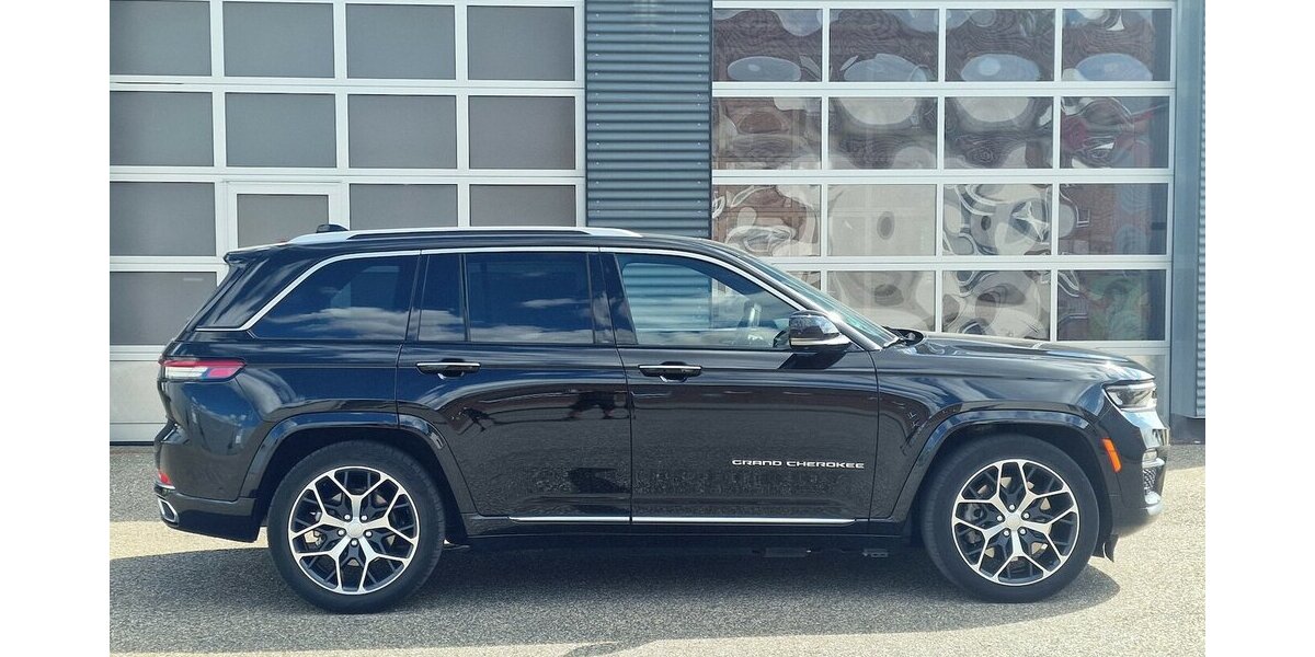 Jeep Grand Cherokee Summit Reserve Plug-In-Hybrid 4xe 30.000 km 64.998 &euro; Landau 76829