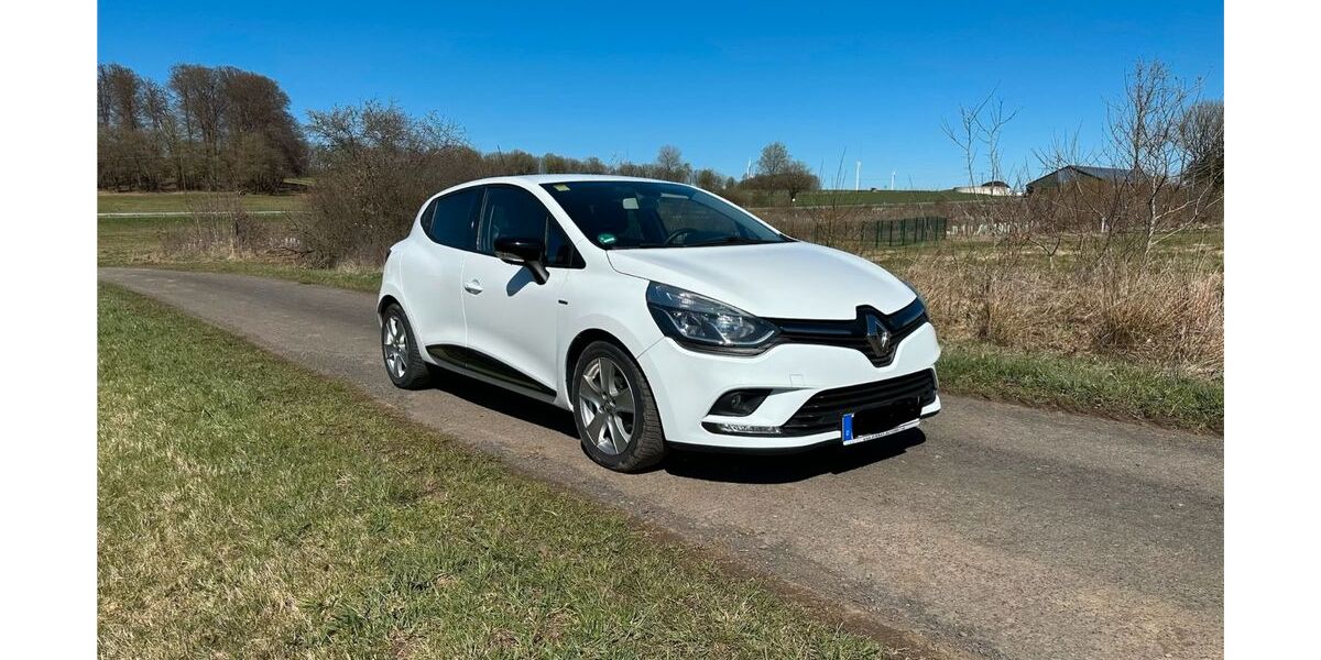 Renault Clio 84.000 km 7.800 &euro; Westerburg 56459