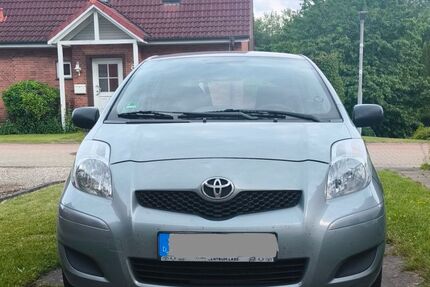 Toyota Yaris 177.500 km 4.990 &euro; Kiel 24159