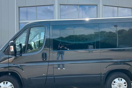 Peugeot Boxer 109.240 km 25.390 € Grünsfeld 97947