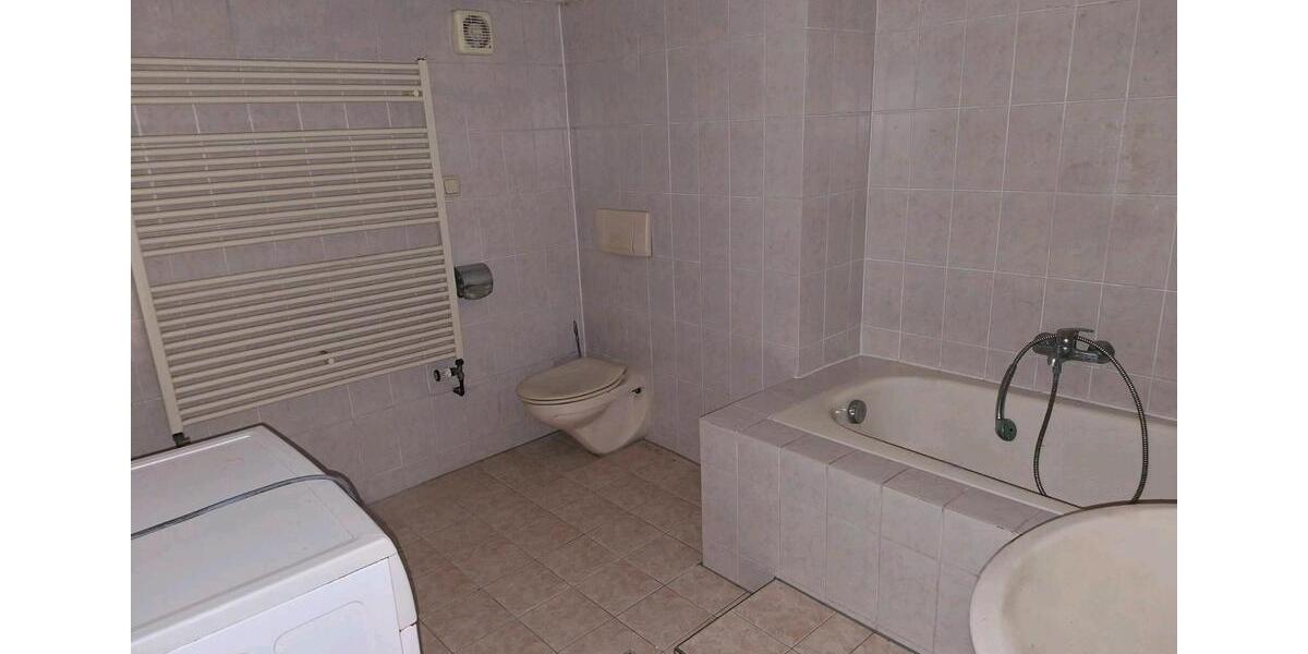 Einfamilienhaus Nobitz - 6 Zimmer, 150 m&sup2;, 40.000&euro; | Angebot:26104942