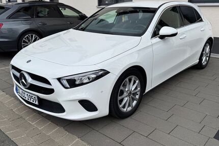 Mercedes-Benz A 180 115.100 km 15.700 &euro; Altendorf 96146