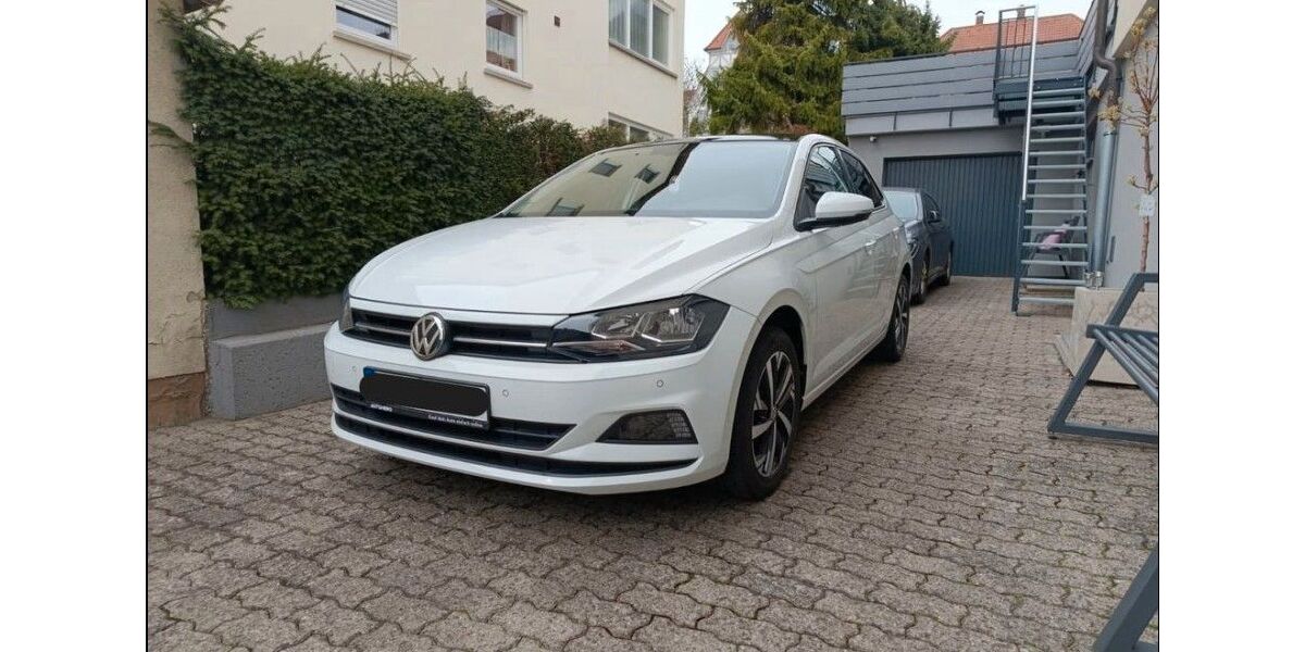 VW Polo 64.732 km 10.890 &euro; Mainstockheim 97320