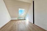 Schöne 4-ZKB-Dachgeschoss-Wohnung in Butzbach-Pohl-Göns! (Bitte sonstige Angaben beachten)