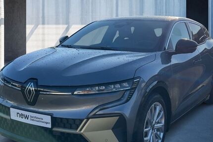 Renault Megane E-TECH 47.542 km 28.990 € Köln 50939