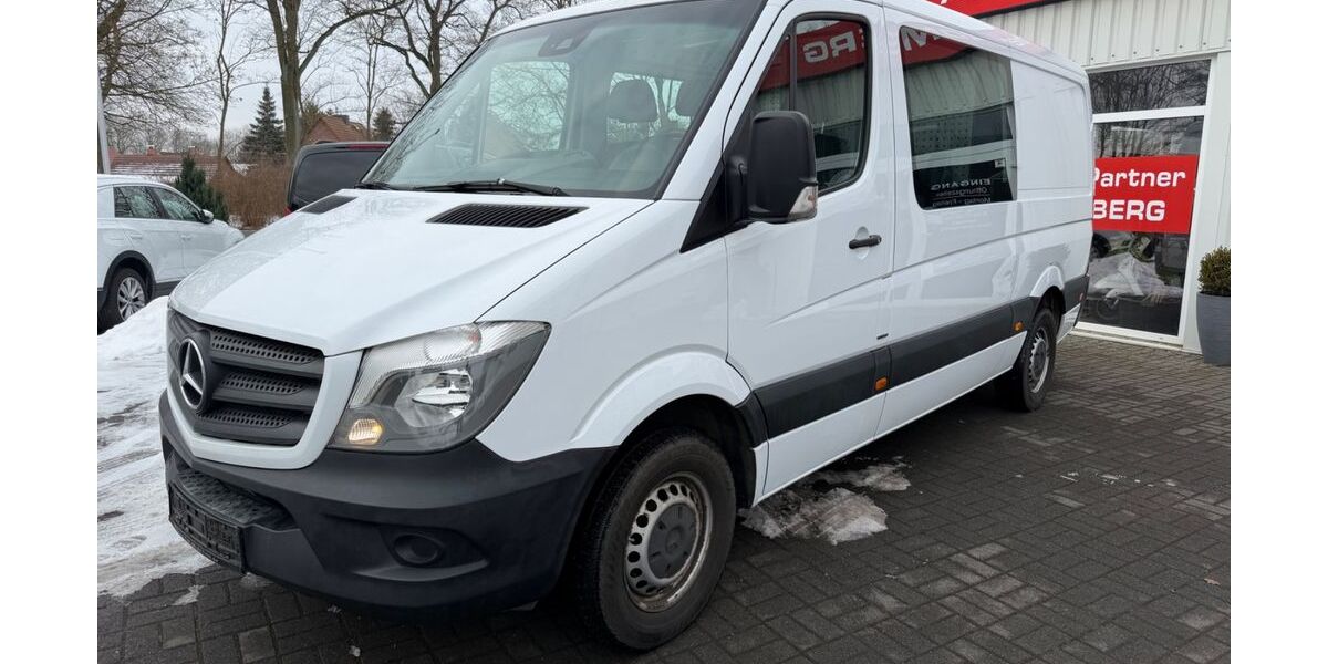 Mercedes-Benz Sprinter 214.000 km 13.990 &euro; Ludwigslust 19288