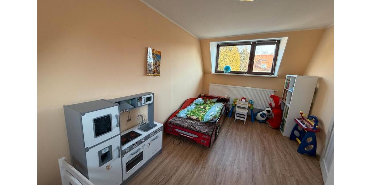 Reihenhaus Dresden Klotzsche - 4 Zimmer, 111 m&sup2;, 447.000&euro; | Angebot:26351022