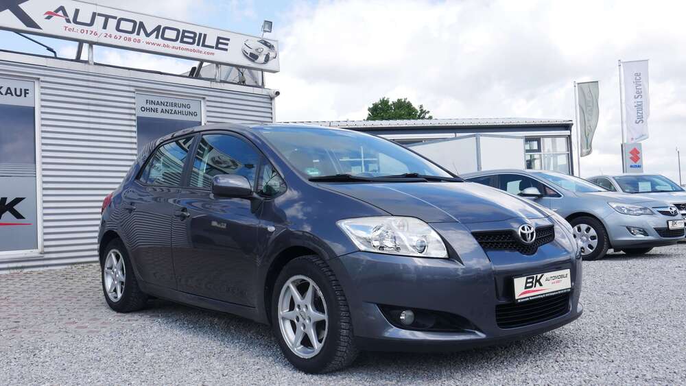 Toyota Auris 105.600 km 5.790 &euro; Königsbrunn 86343