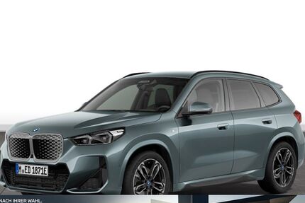 BMW iX1 22.436 km 52.880 &euro; Berlin 14057