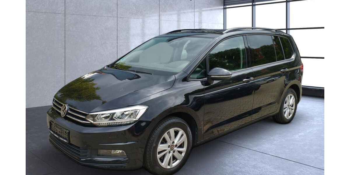 VW Touran 30.900 km 32.390 &euro; Regensburg 93053