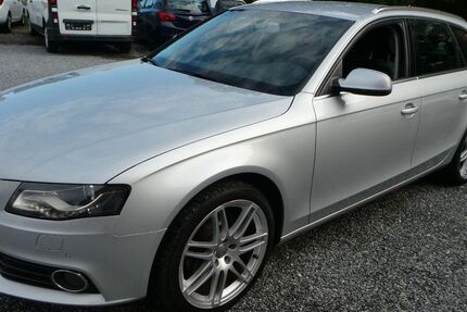 Audi A4 164.800 km 6.499 &euro; Paderborn 33100
