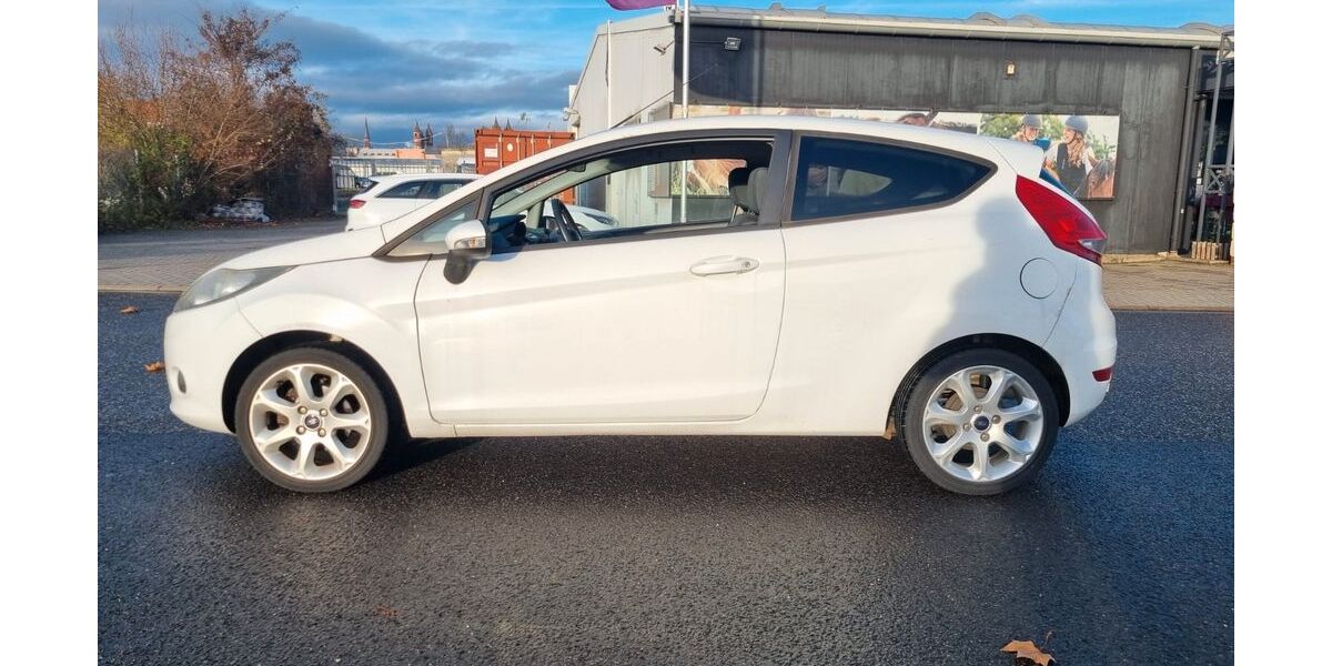 Ford Fiesta 45.000 km 5.900 € Worms 67547