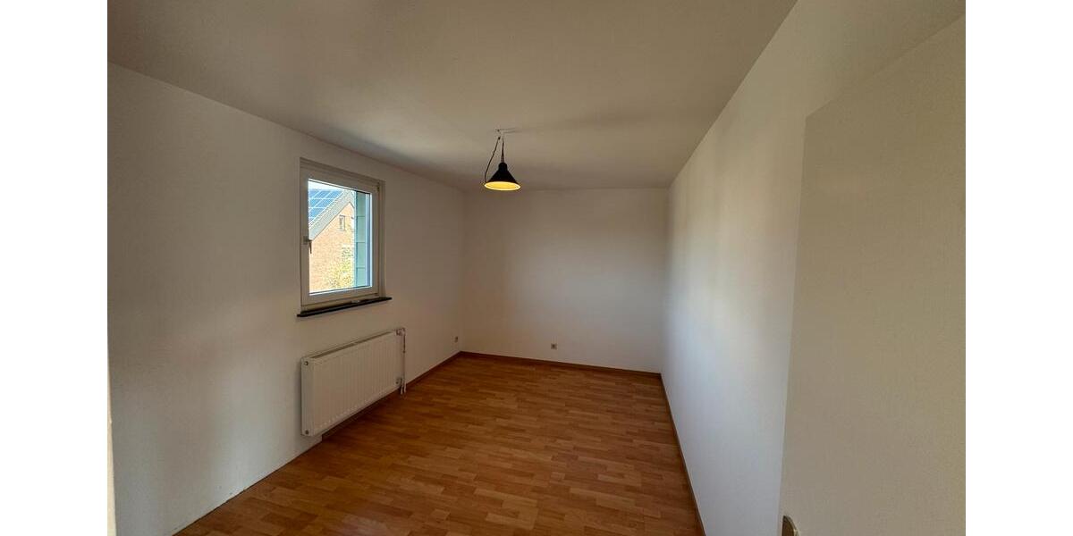 Etagenwohnung Herzberg am Harz - 3 Zimmer, 90 m&sup2;, 600&euro; | Angebot:26412508