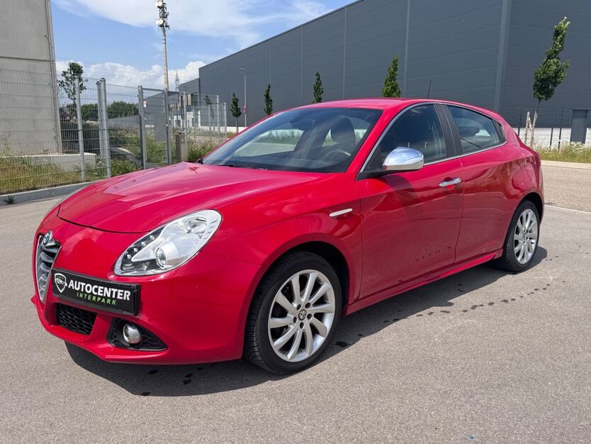 Alfa Romeo Giulietta 129.000 km 5.500 € Großmehring 85098
