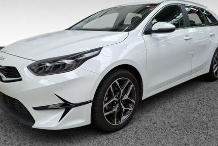 Kia ceed Sportswagon 25.250 km 22.995 &euro; Cloppenburg 49661