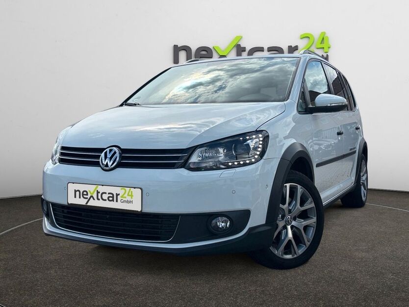 VW Touran 132.000 km 14.990 € Fulda 36043