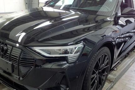Audi e-tron 39.475 km 40.900 &euro; Ettlingen 76275
