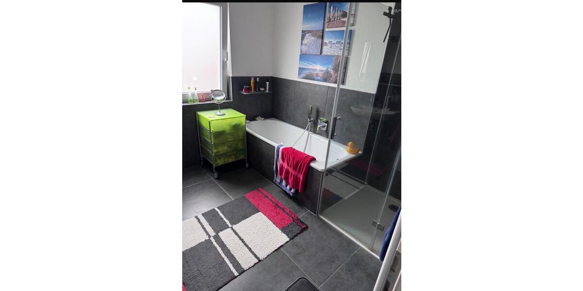 Maisonettenwohnung Celle - 4 Zimmer, 135 m&sup2;, 1.300&euro; | Angebot:26429396