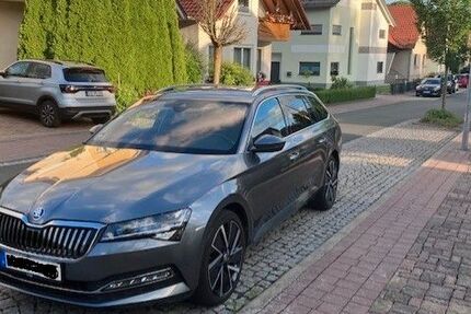 Skoda Superb 52.000 km 29.900 &euro; Großbartloff 37359