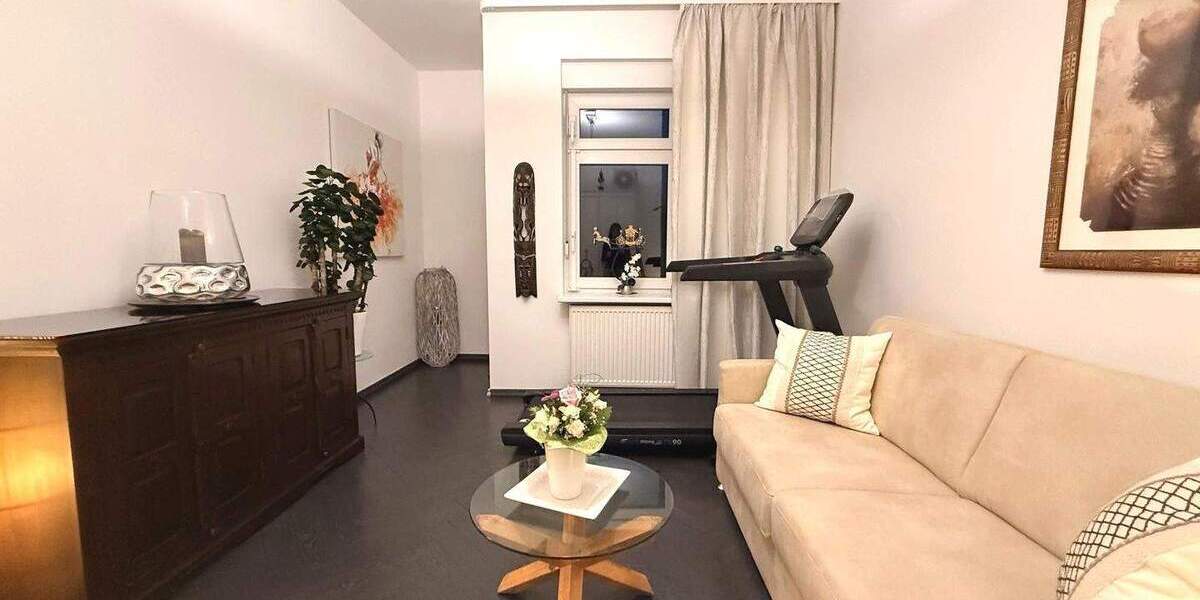 Etagenwohnung Hanau Lamboy - 3 Zimmer, 124 m&sup2;, 1.600&euro; | Angebot:24876555