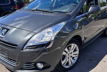 Peugeot 5008 152.000 km 6.990 &euro; Merzig 66663