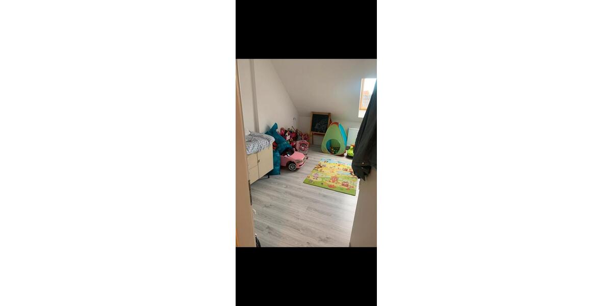 Dachgeschoßwohnung Jork - 4 Zimmer, 98 m&sup2;, 1.350&euro; | Angebot:26272828
