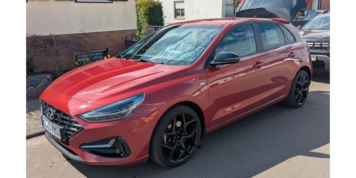 Hyundai i30 76.600 km 18.900 &euro; Sembach 67681