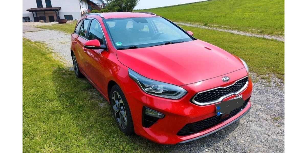 Kia ceed Sportswagon 98.000 km 13.500 &euro; Illmensee 88636