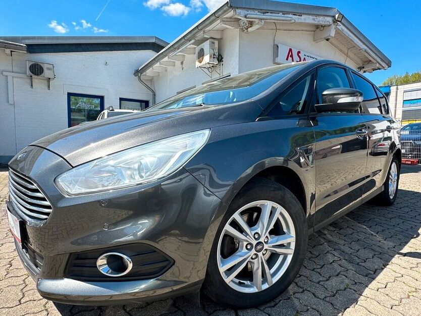 S-Max