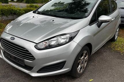 Ford Fiesta 227.000 km 1.050 &euro; Sittensen 27419