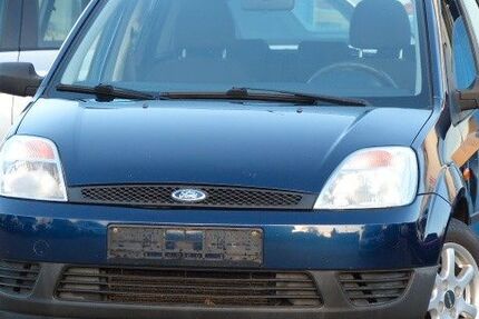 Ford Fiesta 181.500 km 1.990 &euro; Marienmünster 37696