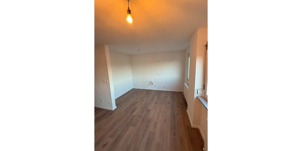 Etagenwohnung Villingen-Schwenningen Schwenningen - 3.5 Zimmer, 90 m&sup2;, 319.950&euro; | Angebot:27096345