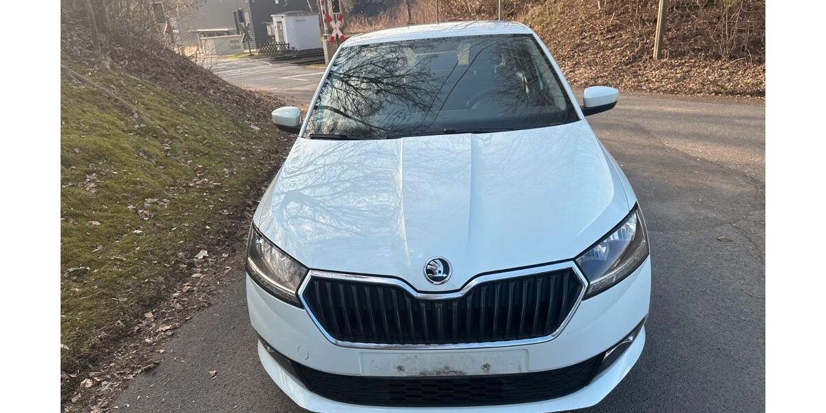 Skoda Fabia 288.800 km 3.800 &euro; Kreuztal 57223