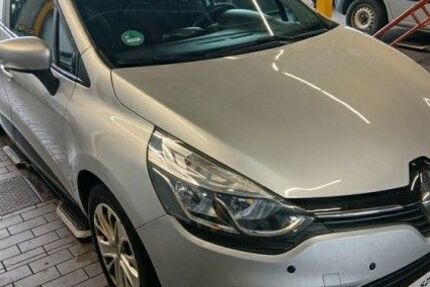 Renault Clio 97.450 km 8.750 € Niederlauer 97618