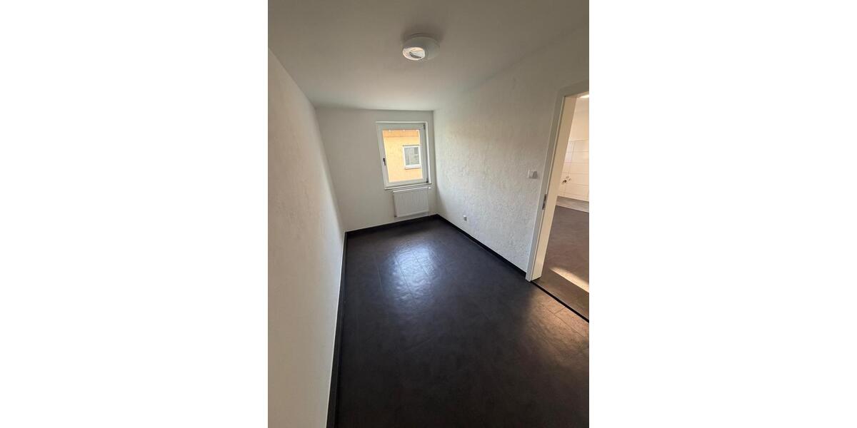Etagenwohnung Ingolstadt Friedrichshofen-Hollerstauden - 2.5 Zimmer, 50 m&sup2;, 225.000&euro; | Angebot:27121420