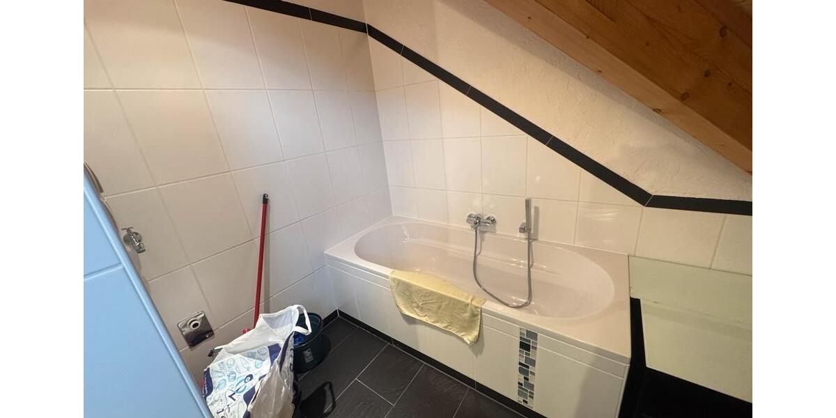 Etagenwohnung Niestetal - 3 Zimmer, 92 m&sup2;, 1.275&euro; | Angebot:25184868