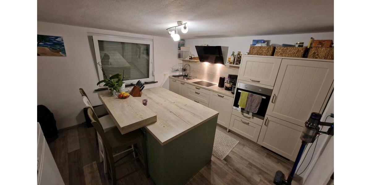 Einfamilienhaus Etzbach - 7 Zimmer, 200 m&sup2;, 1.200&euro; | Angebot:25341745