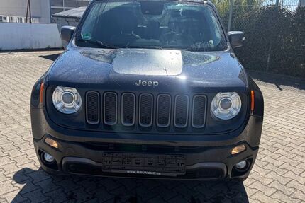 Jeep Renegade 147.000 km 11.999 &euro; Donaueschingen 78166