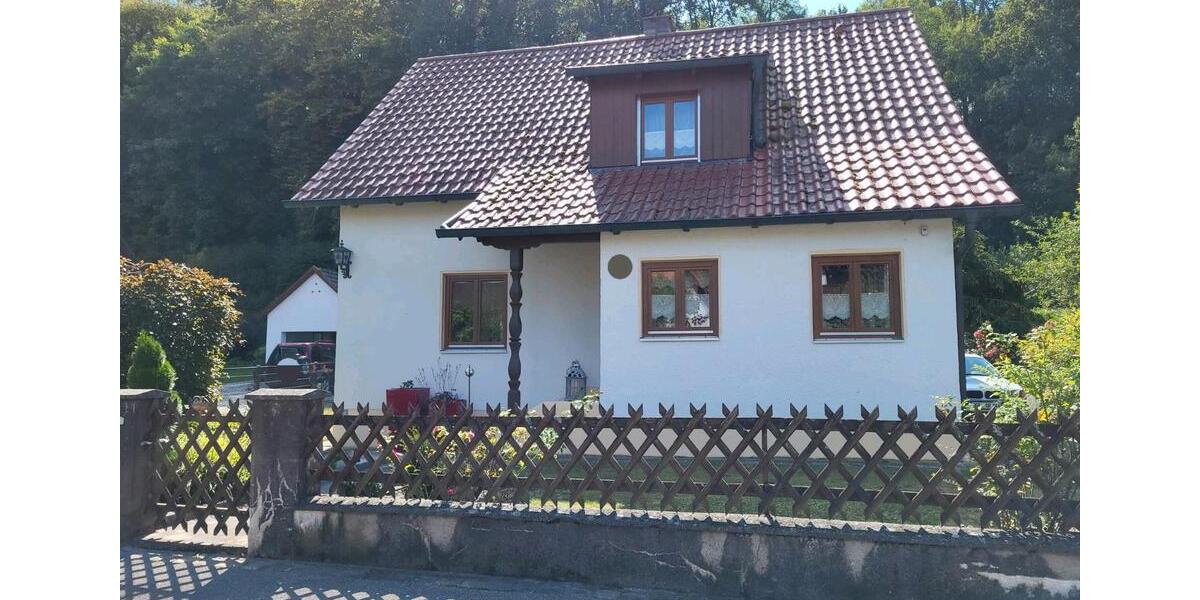 Einfamilienhaus Dingolfing - 5 Zimmer, 90 m&sup2;, 1.150&euro; | Angebot:25329424