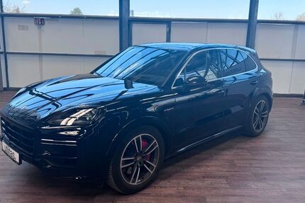 Porsche Cayenne 12.000 km 164.900 &euro; Friedberg 86316