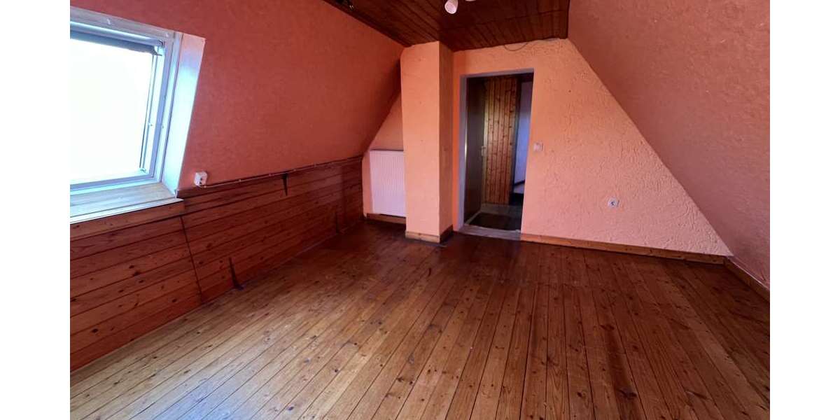 Großzügiges Wohnhaus mit Traumgarten - Zweifamilienhaus Harsum Harsum | Angebot:26480109